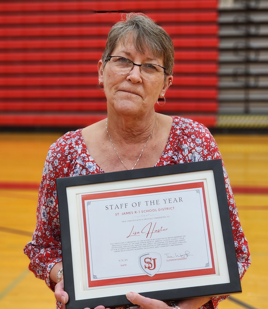 Mrs. Lisa wins staff member of the year!