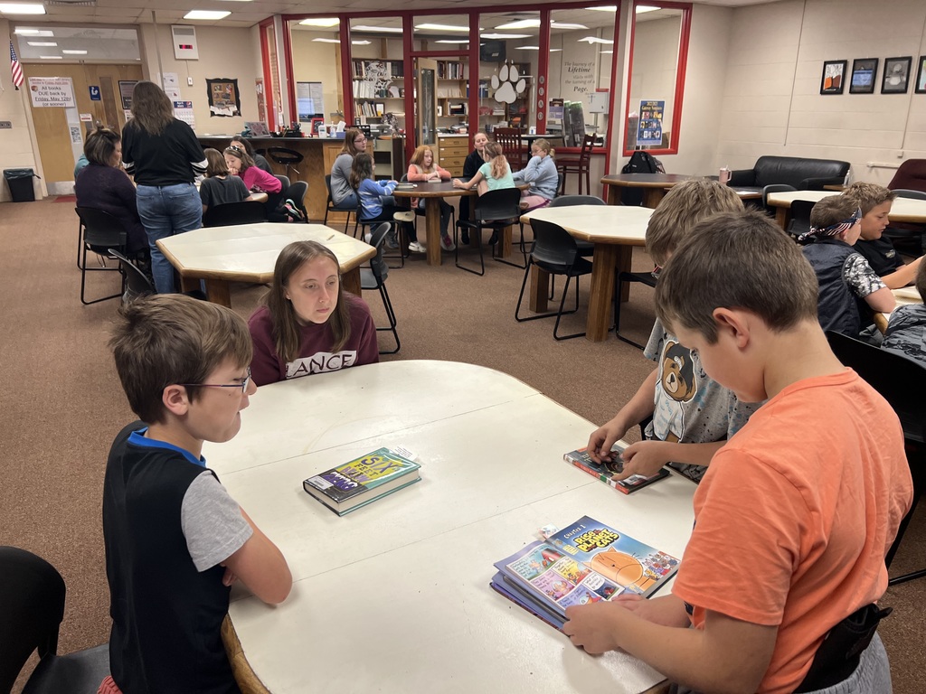 LWJE students visit high school library. 
