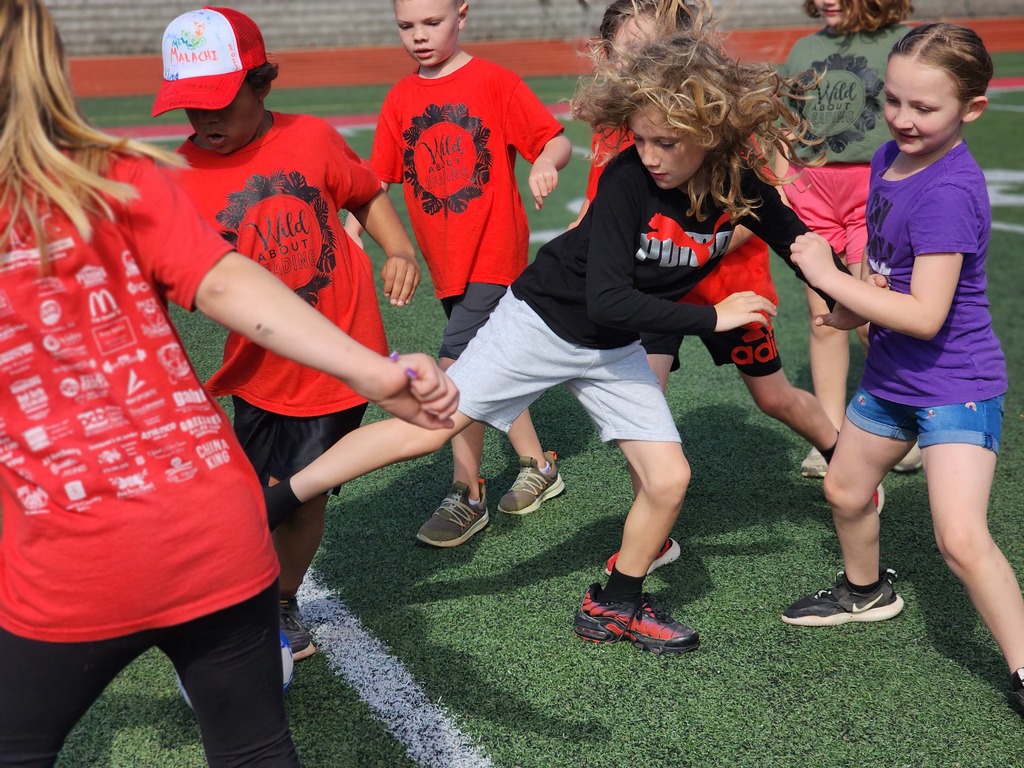 Students have fun at Field Day!