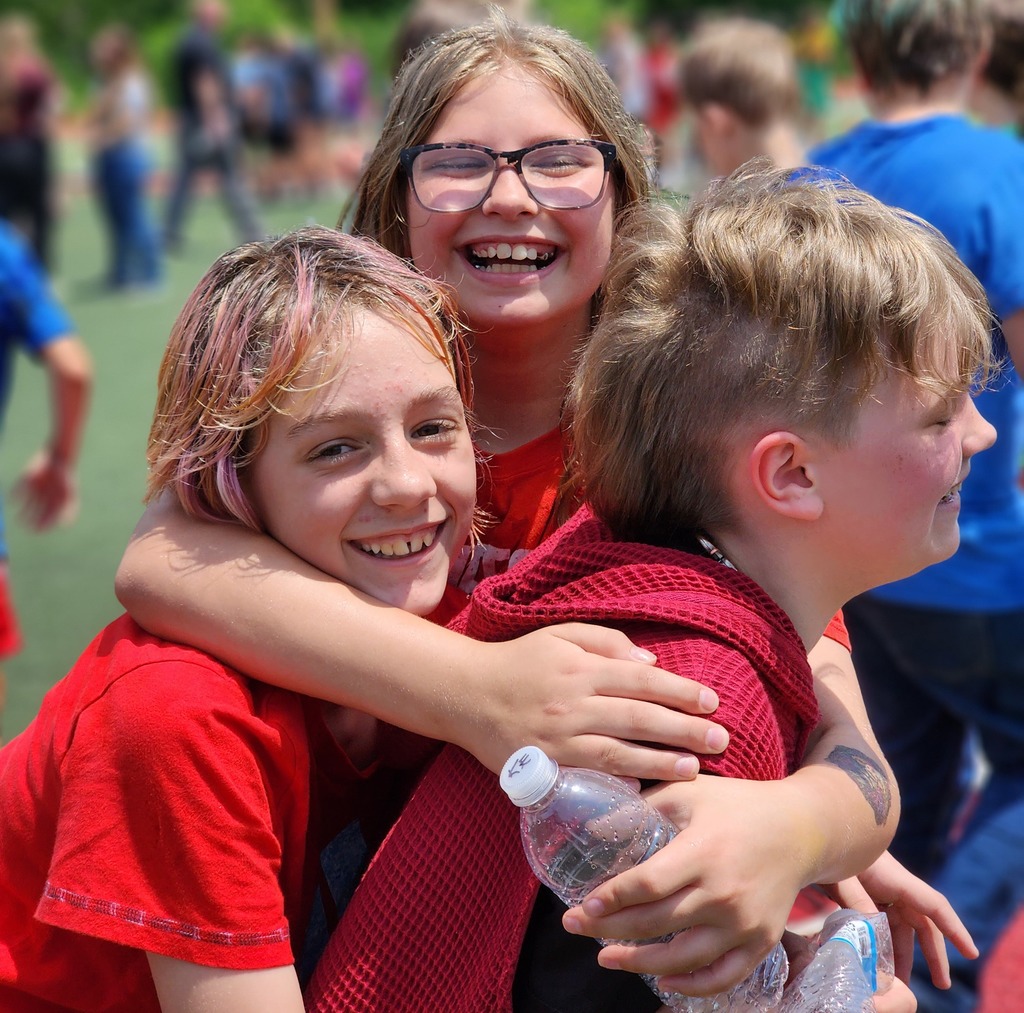 Students have fun at Field Day!
